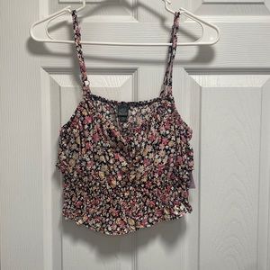 Wild fable flower crop top size medium